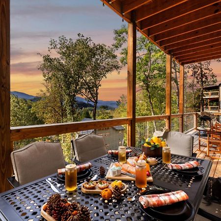 Tranquil Mountain Getaway By Ghosal Luxury Lodging Gatlinburg Eksteriør bilde