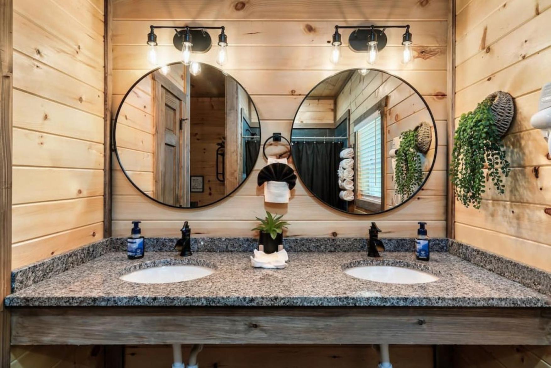 Tranquil Mountain Getaway By Ghosal Luxury Lodging Gatlinburg Eksteriør bilde