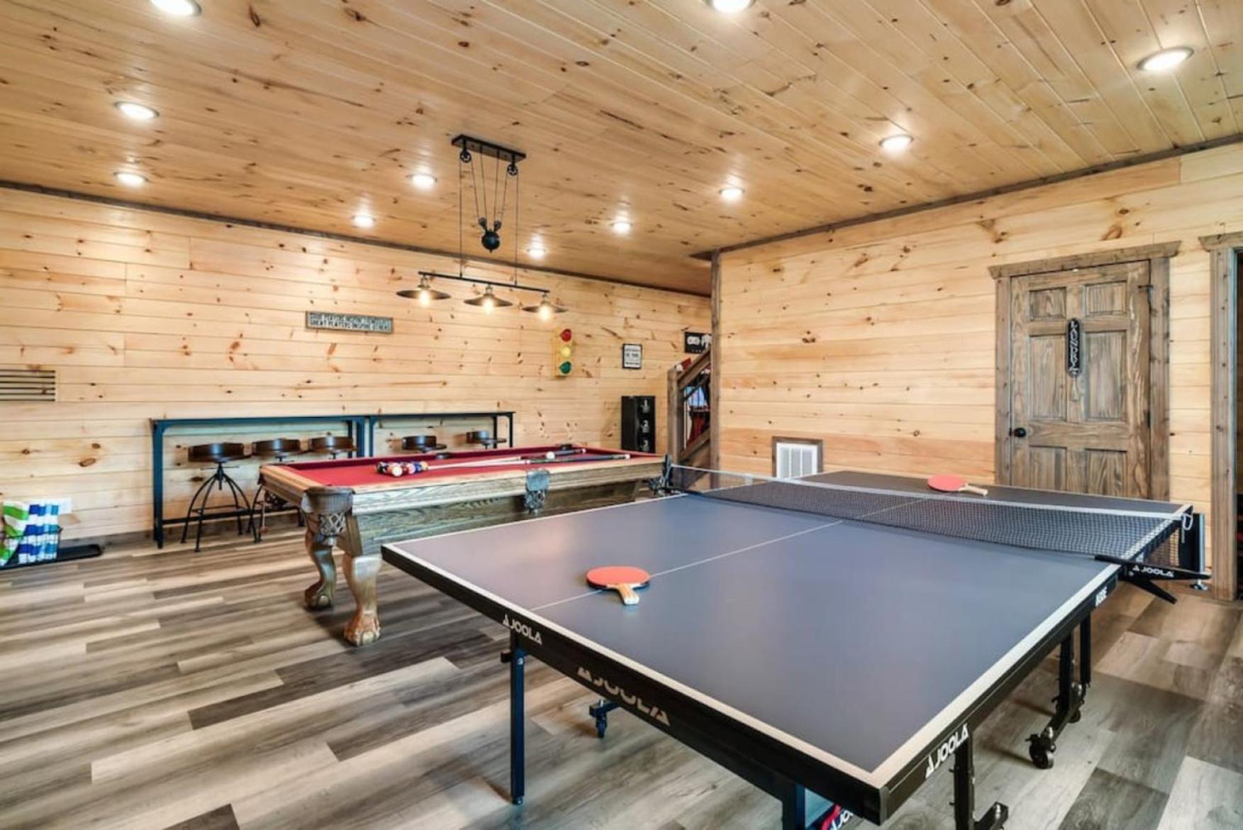 Tranquil Mountain Getaway By Ghosal Luxury Lodging Gatlinburg Eksteriør bilde
