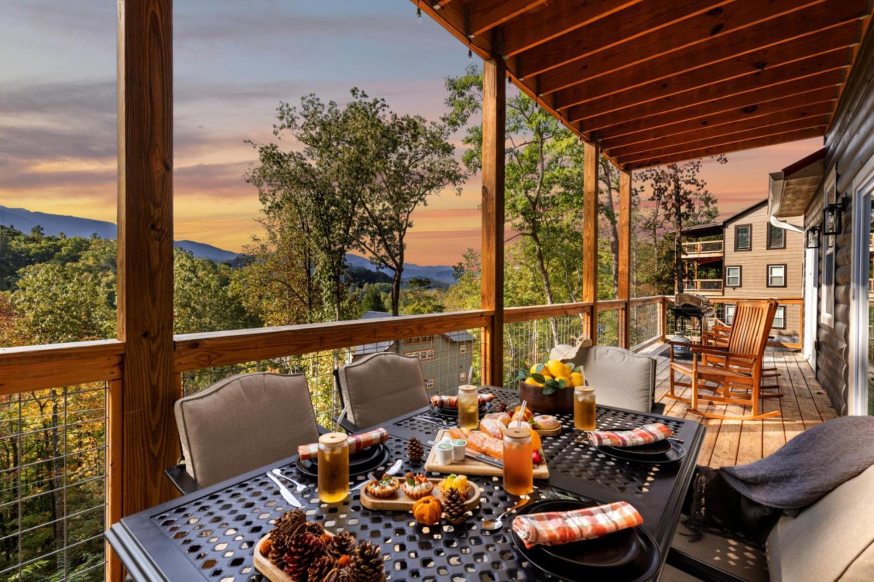 Tranquil Mountain Getaway By Ghosal Luxury Lodging Gatlinburg Eksteriør bilde